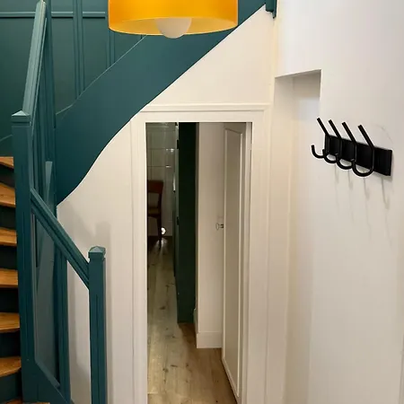 Semesterbostad Maison Cosy Avec Superbe Veranda Vaux-sur-Mer